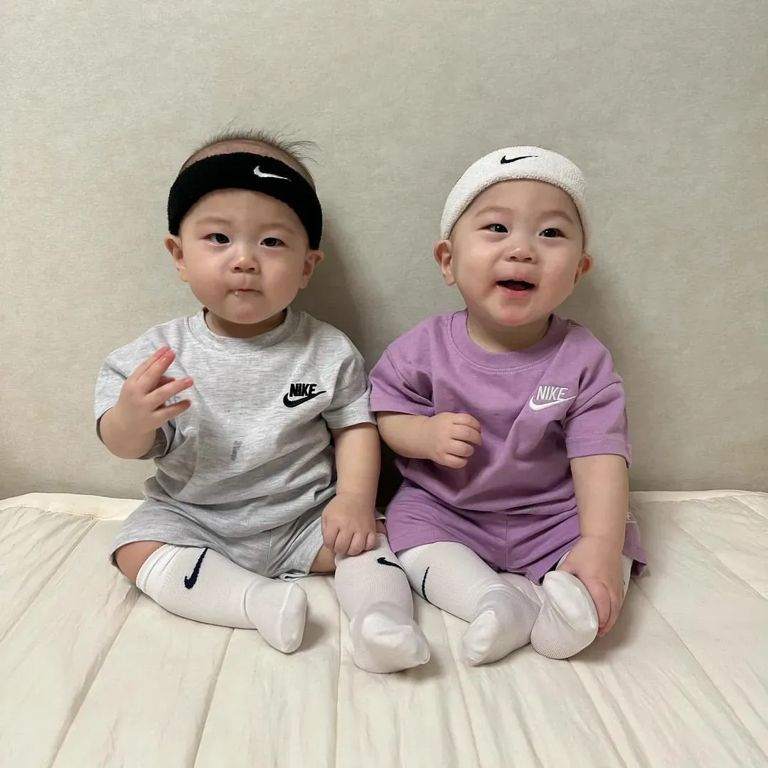 【80-130cm】二点セットシンプル定番 人気 ルーズ 半袖 Ｔシャツ+ショートパンツ セットアップ