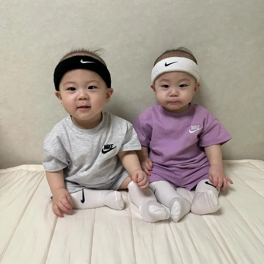 【80-130cm】二点セットシンプル定番 人気 ルーズ 半袖 Ｔシャツ+ショートパンツ セットアップ