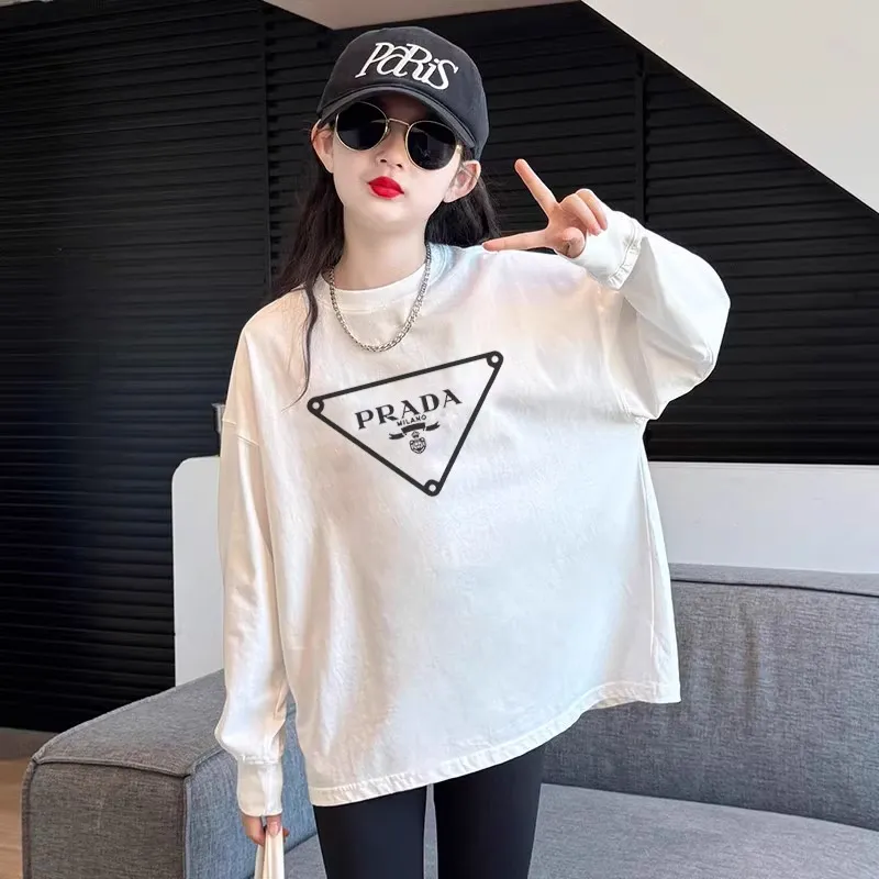 【110-170cm】人気上昇中 大人気 アルファベット 快適 女の子 長袖 Ｔシャツ