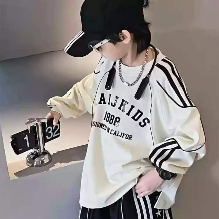【120-170cm】リラックス感ある 大人気 カジュアル ユニーク 男の子 長袖 Ｔシャツ