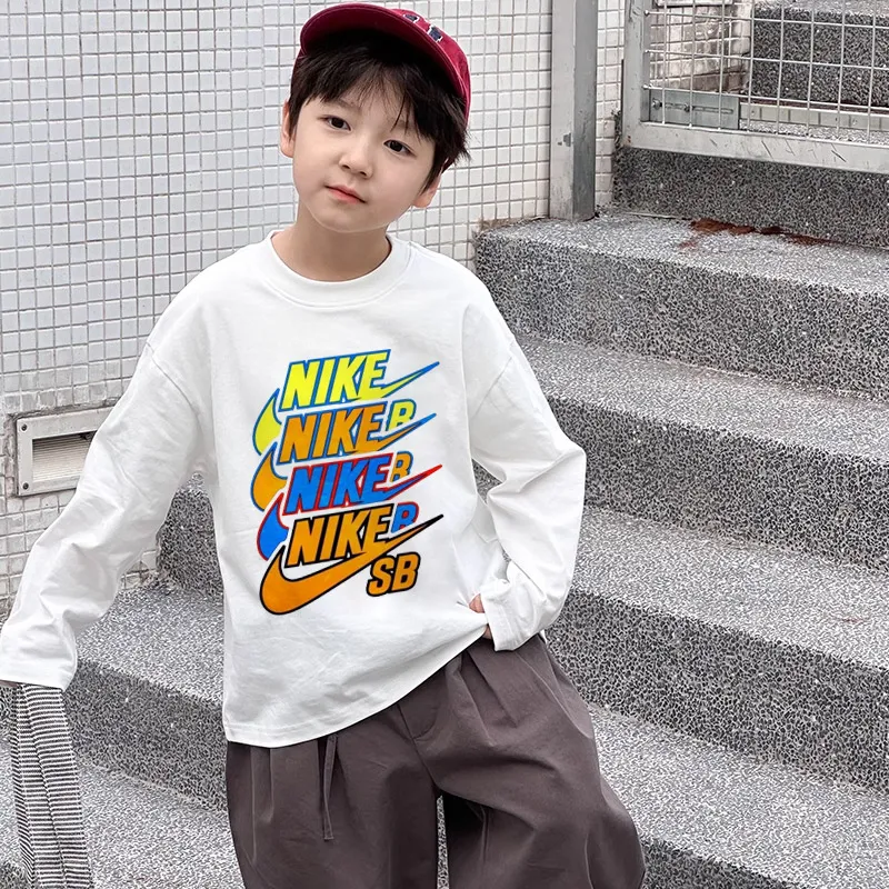 【90-160cm】コンフォート感抜群 カジュアル 合わせやすい 男の子 長袖 Ｔシャツ