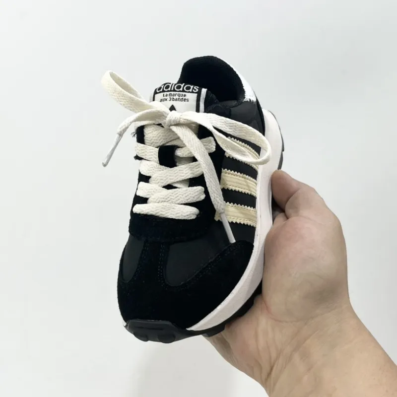 超人気商品 快適 通気性 軽量 クラシックキッズ シューズ スニーカー