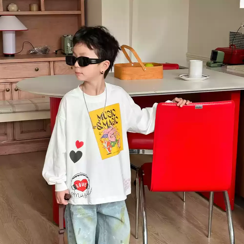 【110-170cm】リラックス感ある カジュアル カートゥーン プリント 男の子 長袖 Ｔシャツ