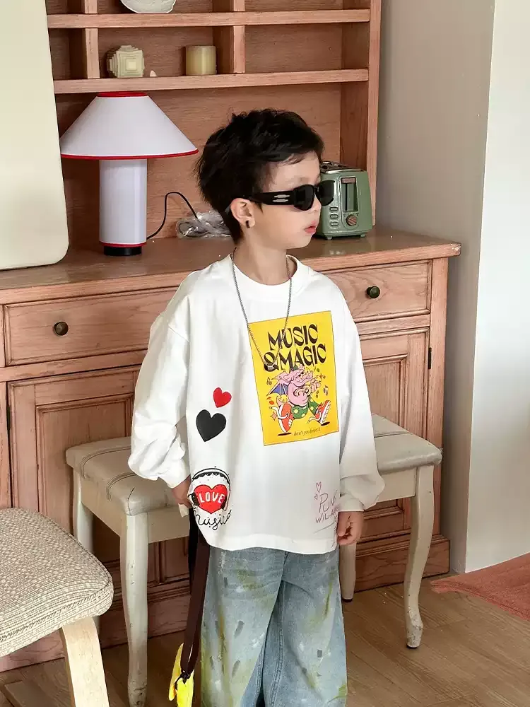 【110-170cm】リラックス感ある カジュアル カートゥーン プリント 男の子 長袖 Ｔシャツ