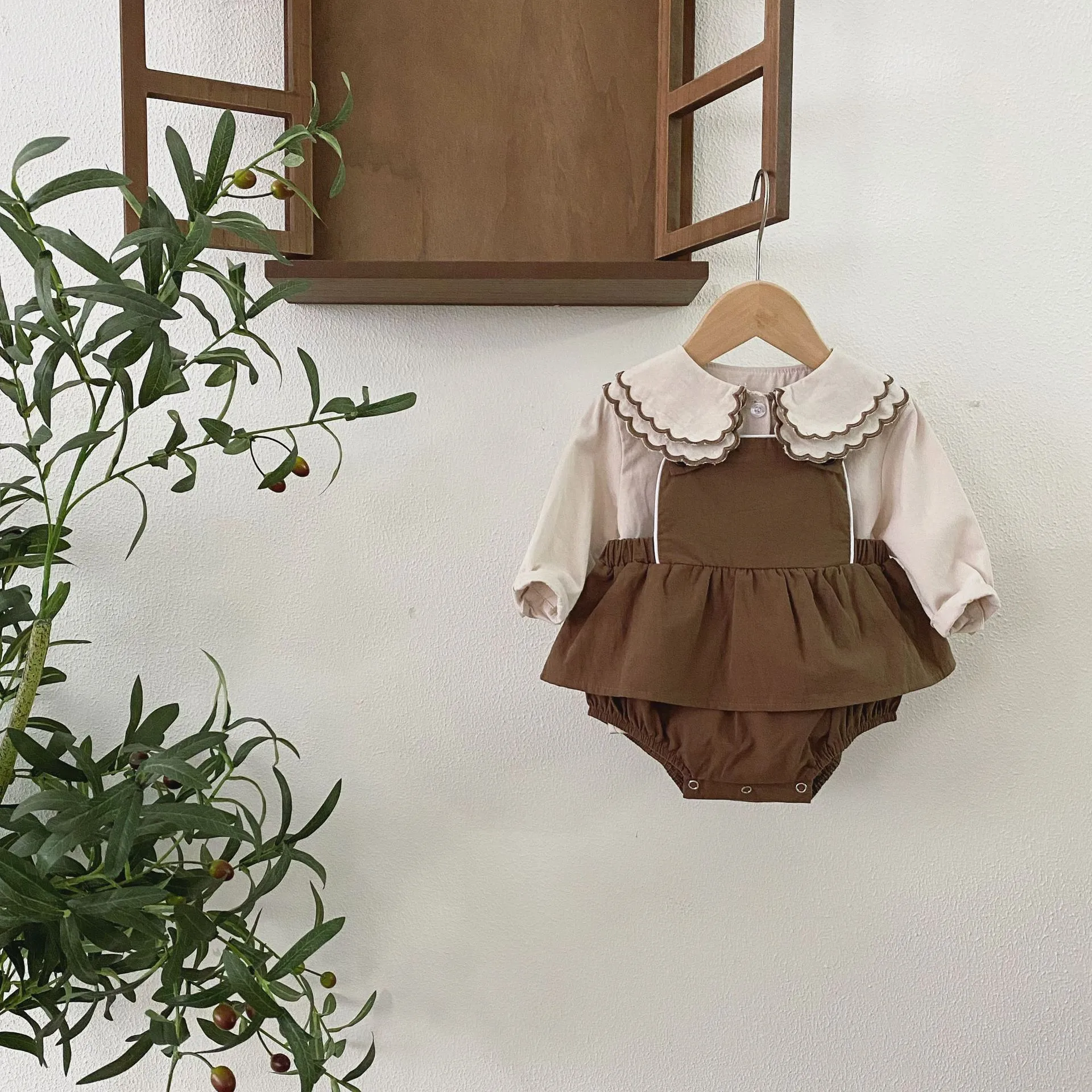 【66-90cm】オシャレ度高め 大人気 ins風 スウィート 可愛い ベビー 長袖 シャツ/サロペット