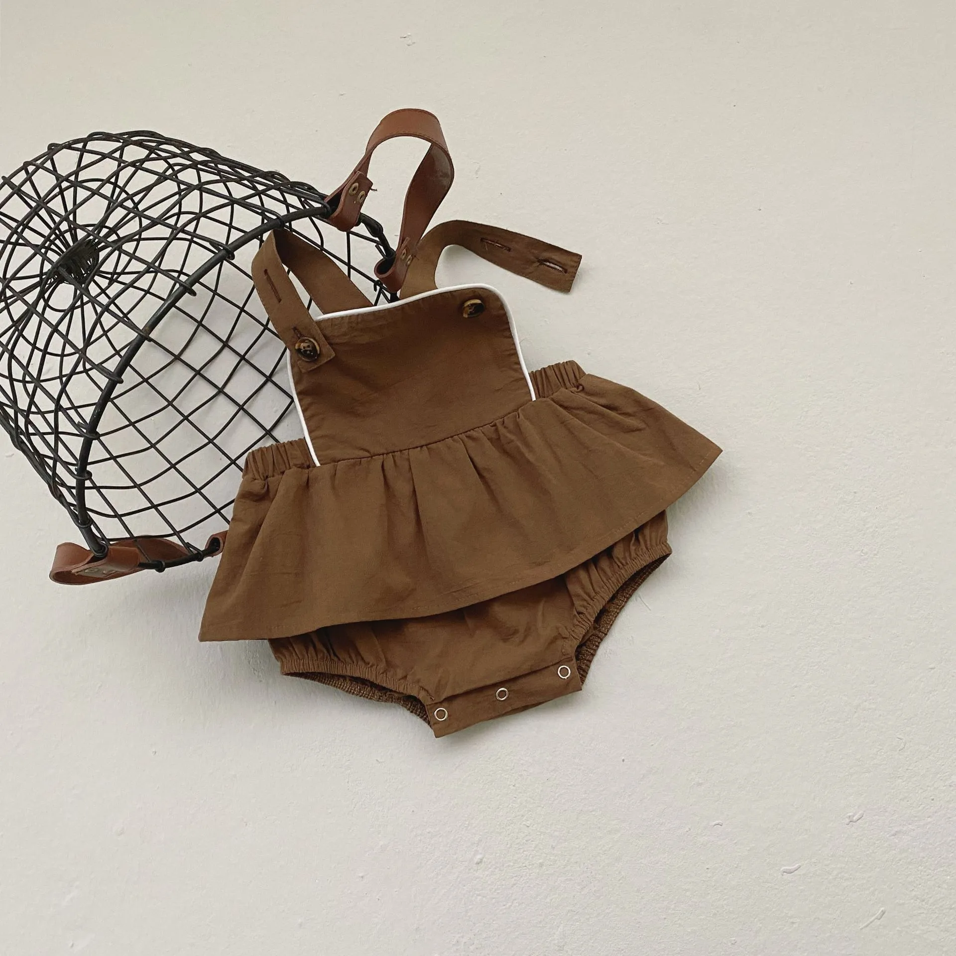 【66-90cm】オシャレ度高め 大人気 ins風 スウィート 可愛い ベビー 長袖 シャツ/サロペット