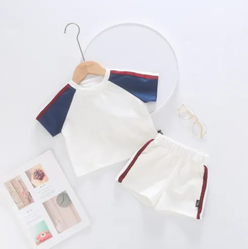 【73-120cm】二点セット 元気いっぱい カジュアル 快適 半袖 Ｔシャツ＋ショートパンツ セットアップ