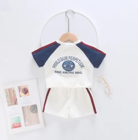 【73-120cm】二点セット 元気いっぱい カジュアル 快適 半袖 Ｔシャツ＋ショートパンツ セットアップ