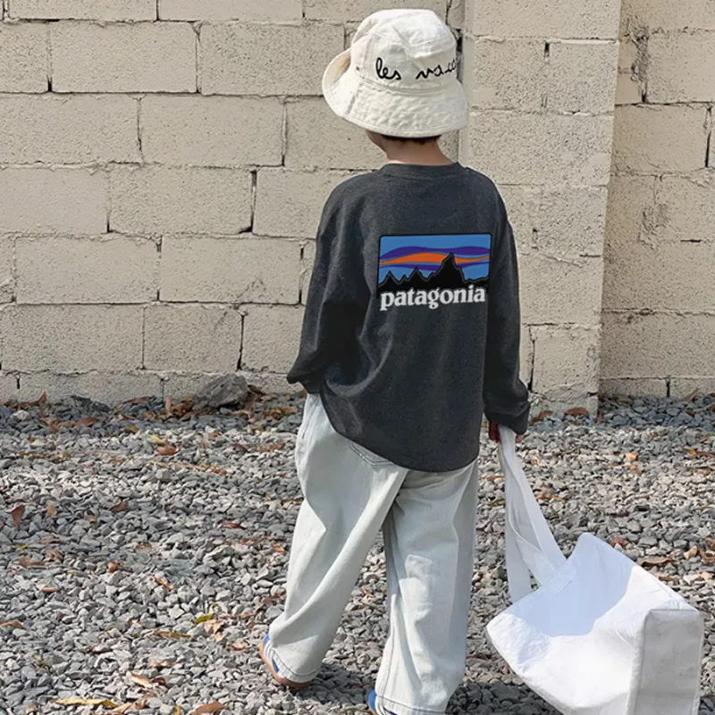 【90-160cm】よく売れる トレンド  カジュアル 合わせやすい 男の子 長袖 Ｔシャツ