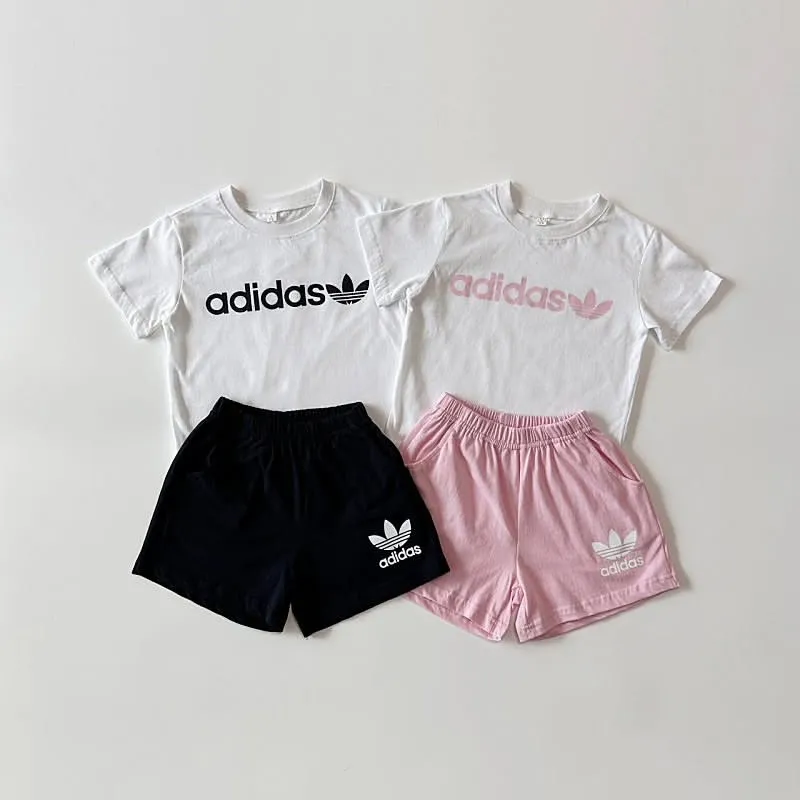 【80-130cm】二点セット 絶対欲しい 売れ筋 シンプル 半袖 Ｔシャツ+ショートパンツ セットアップ