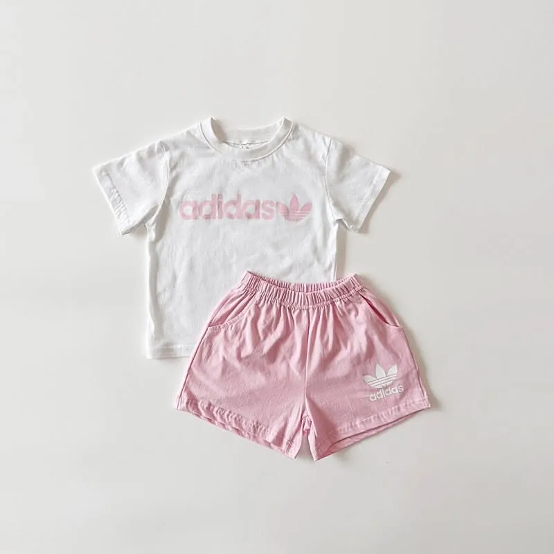【80-130cm】二点セット 絶対欲しい 売れ筋 シンプル 半袖 Ｔシャツ+ショートパンツ セットアップ
