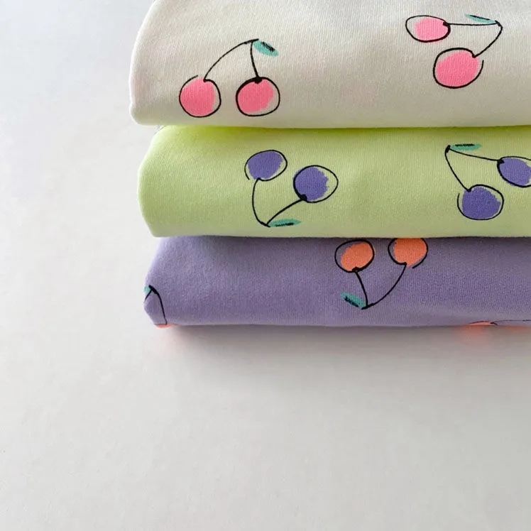【80-120cm】二点セット 絶対欲しい キュート 清新  チェリー柄 半袖Ｔシャツ＋スカート セットアップ
