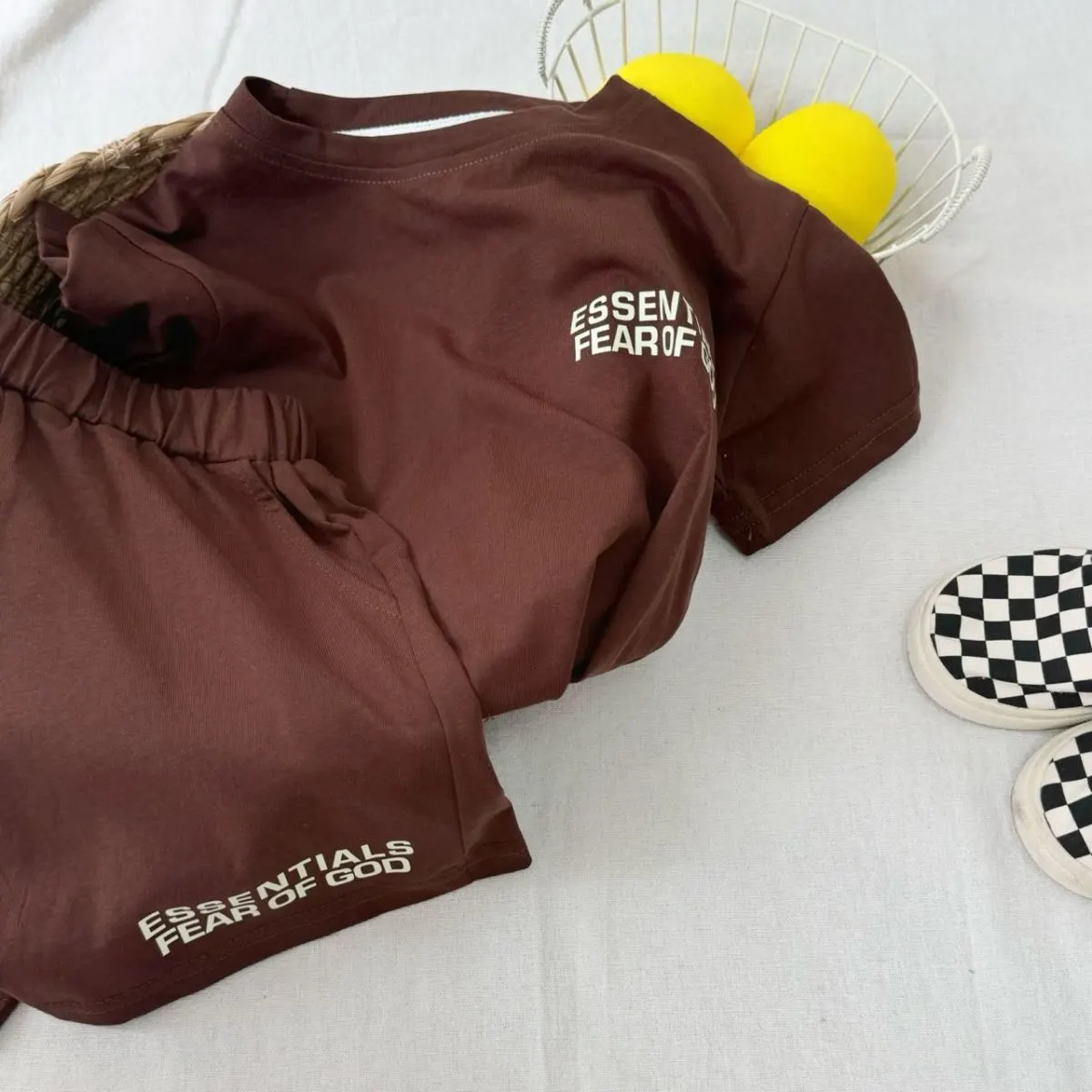 【90-140cm】二点セット リラックス感ある 大人気 カジュアル 半袖 Ｔシャツ＋ショートパンツ セットアップ