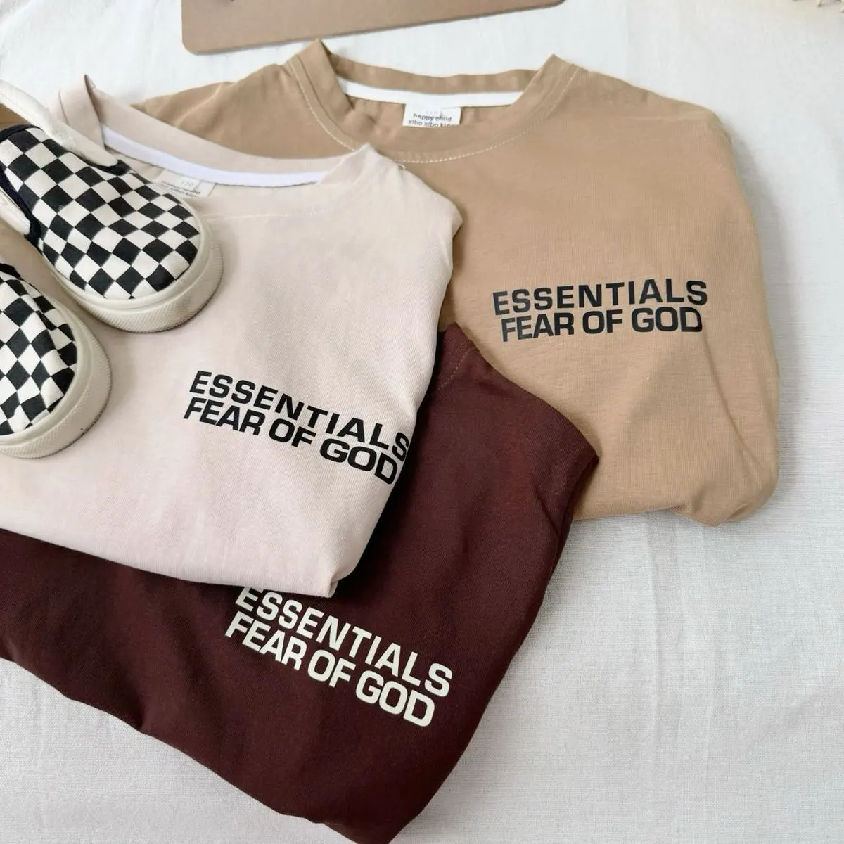 【90-140cm】二点セット リラックス感ある 大人気 カジュアル 半袖 Ｔシャツ＋ショートパンツ セットアップ