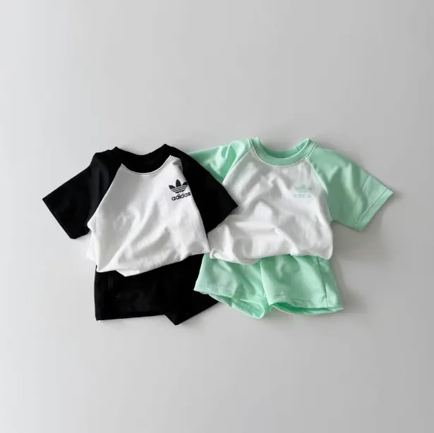 【80-140cm】二点セット 好感度100％ カジュアル 快適 半袖Ｔシャツ＋ショートパンツ セットアップ