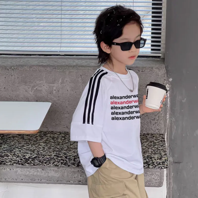 【100-160cm】リラックス感ある 大人気 アルファベット 着やすい 男の子 半袖 Ｔシャツ