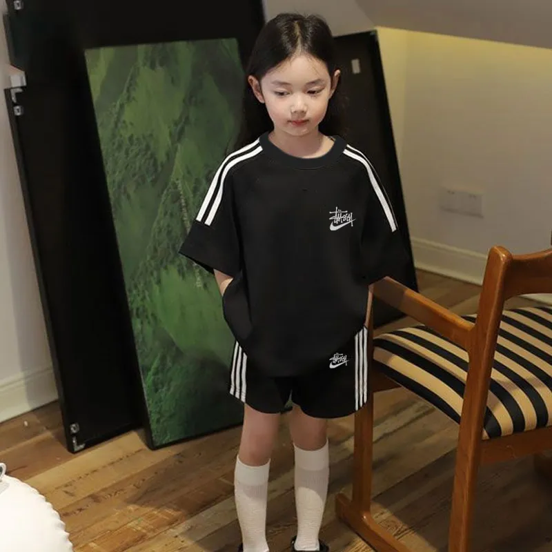 【90-160cm】二点セット 単品注文可 おしゃれ 好感度アップ シンプル 女の子 Tシャツ＋ショートパンツ