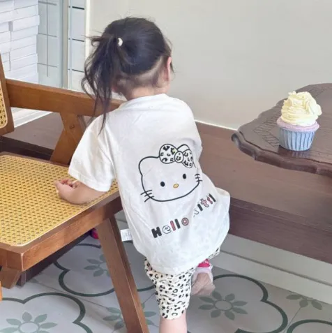 【80-130cm】二点セット ヒョウ柄 可愛い 着やすい 半袖Ｔシャツ＋ショートパンツ セットアップ