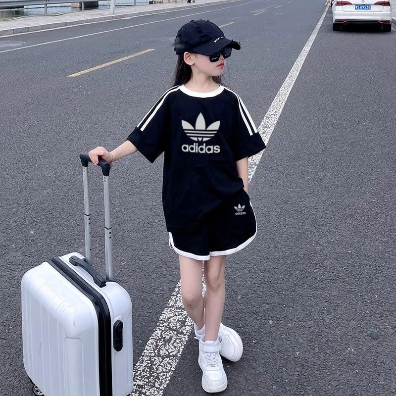 【100-150cm】デザイン満点 大注目 カジュアル 合わせやすい 女の子 半袖 Ｔシャツ