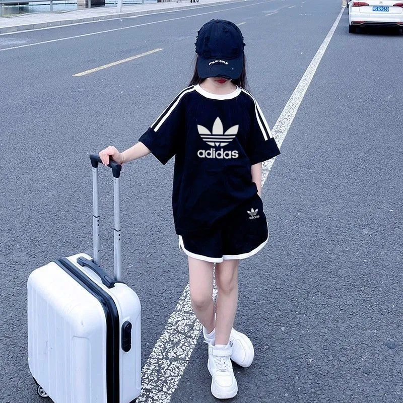 【100-150cm】デザイン満点 大注目 カジュアル 合わせやすい 女の子 半袖 Ｔシャツ