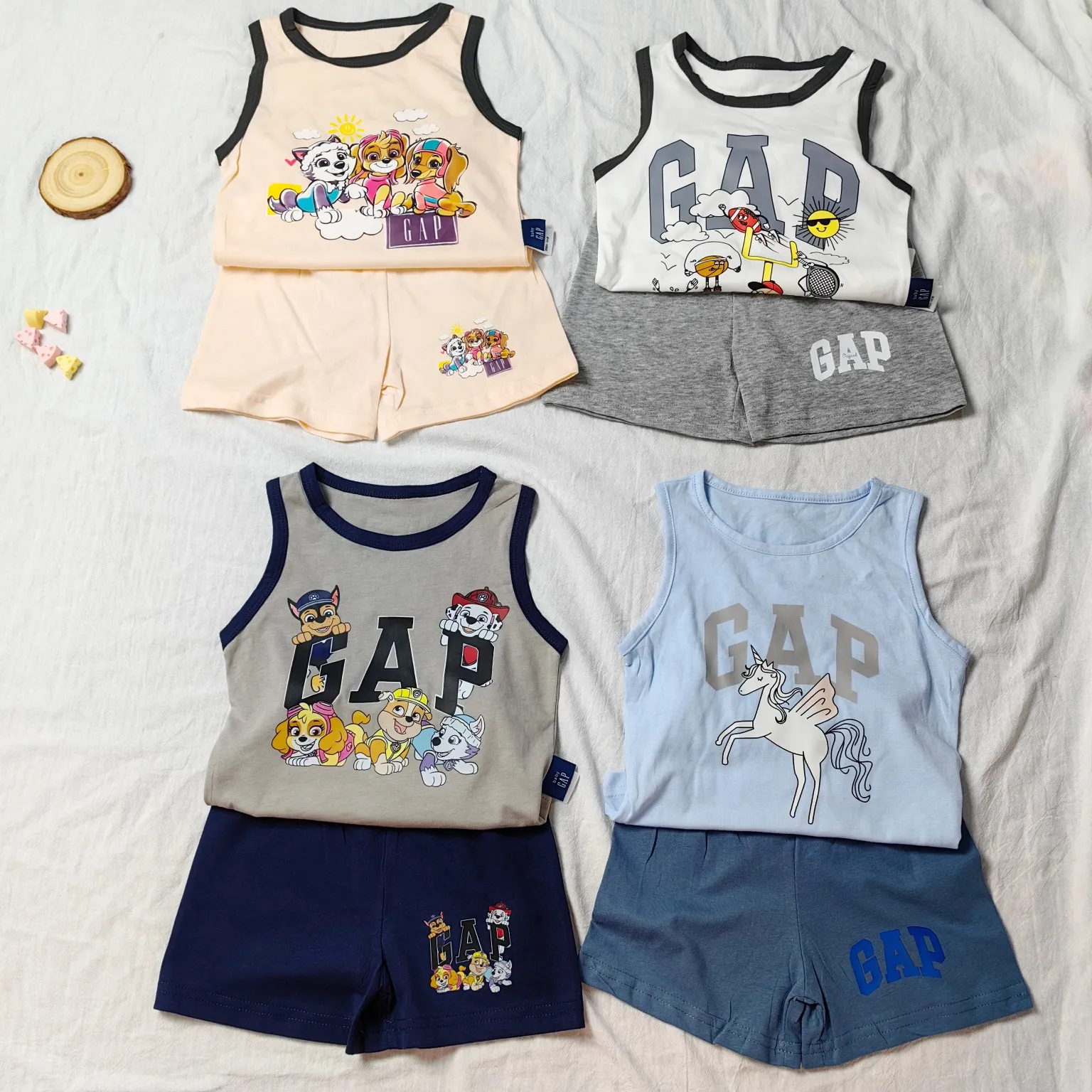 【80-120cm】二点セット 人気爆発中 快適 キュート タンクトップ/半袖Ｔシャツ+ショートパンツ セット