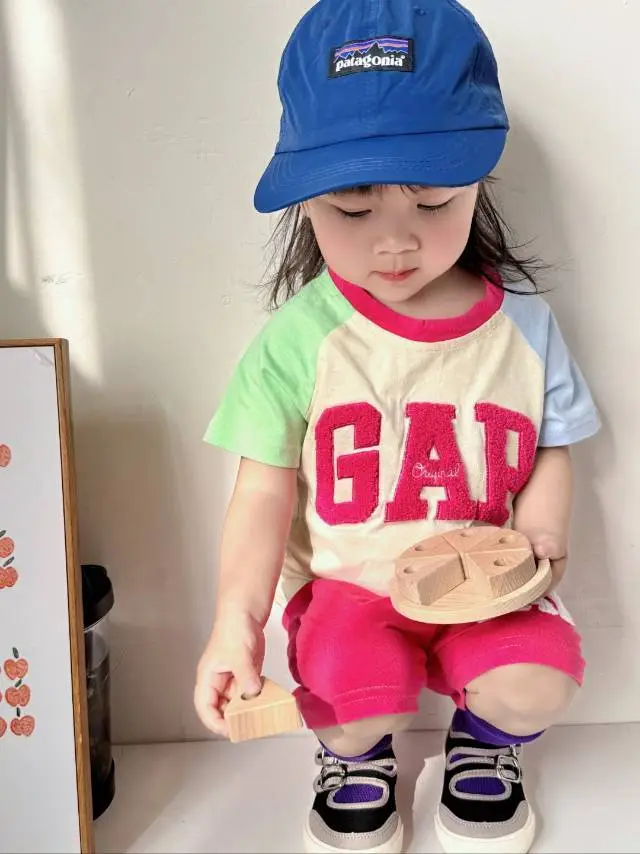 【80-130cm】二点セット 大人気 カジュアル 可愛い 快適 半袖Ｔシャツ＋ショートパンツ セット