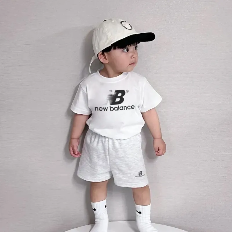 【80-150cm】二点セット 取り入れたい カラバリ豊富 半袖 Ｔシャツ+ショートパンツ セットアップ