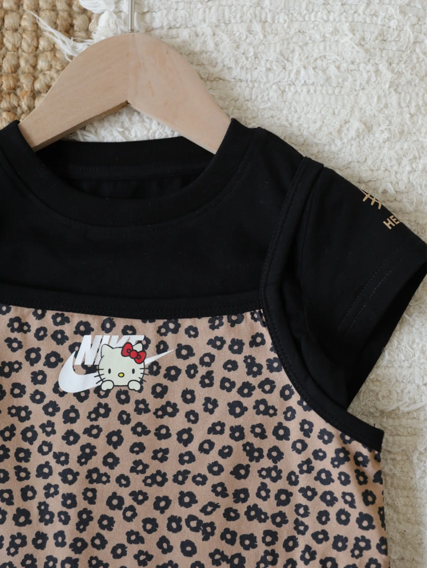 【90-140cm】二点セット おしゃれ 可愛い スタイリッシュ ヒョウ柄 女の子 半袖Ｔシャツ＋ドレス セット