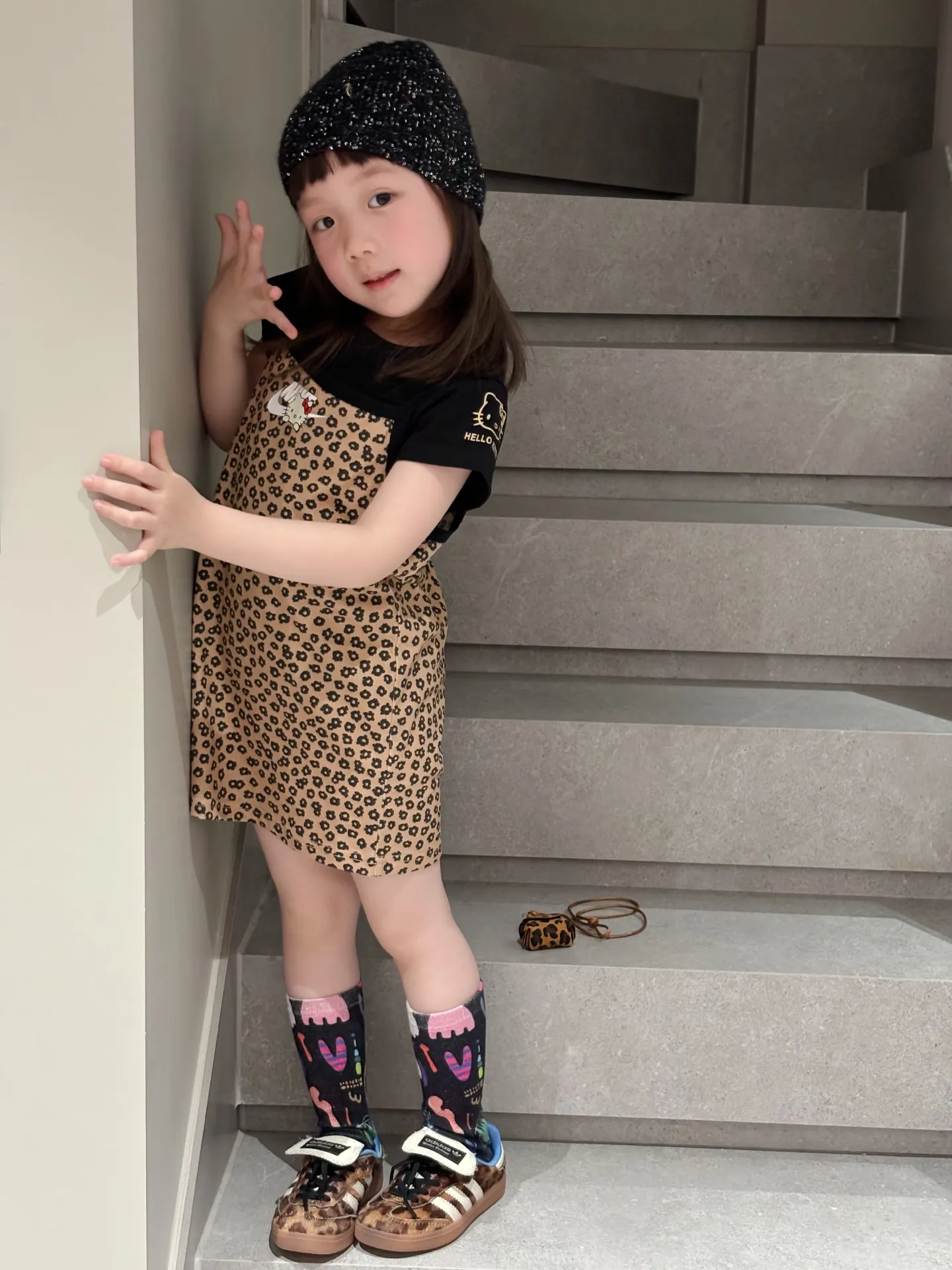 【90-140cm】二点セット おしゃれ 可愛い スタイリッシュ ヒョウ柄 女の子 半袖Ｔシャツ＋ドレス セット