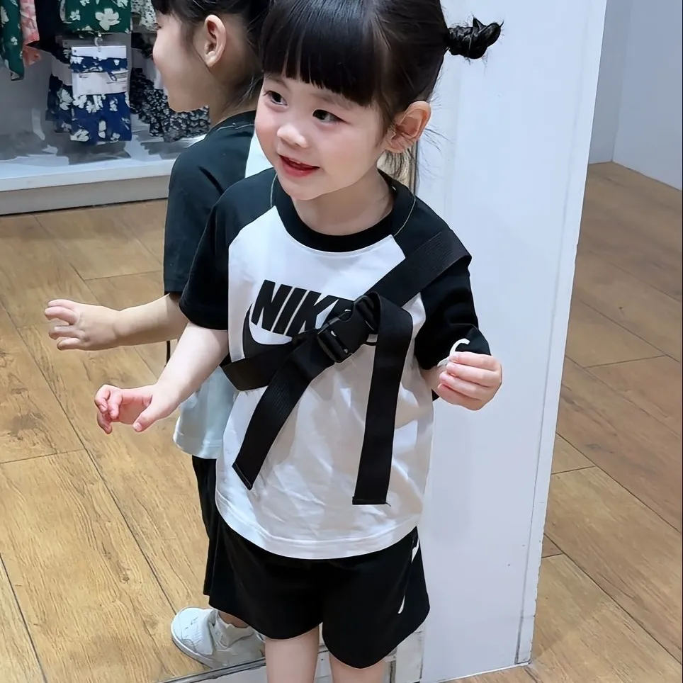 【90-150cm】二点セット 毎日着たくなる おしゃれ カジュアル 半袖Ｔシャツ＋ショートパンツ セットアップ