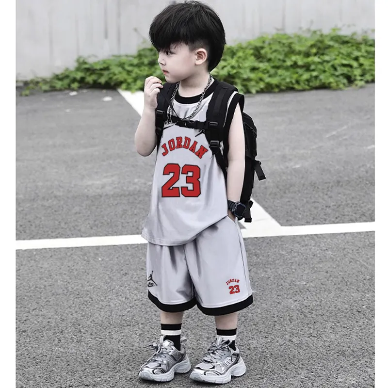 【100-150cm】二点セット 目を奪われる ユニーク 男の子 タンクトップ＋ショートパンツ セットアップ