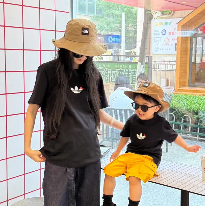 【90-150cm+親サイズ】売り切れ必至 カートゥーン 可愛い 合わせやすい 親子ペア 半袖 Ｔシャツ