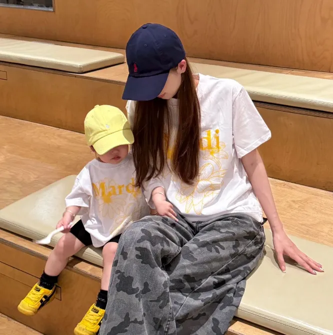 【90-150cm+親サイズ】話題沸騰中 大活躍 定番 カジュアル 親子ペア 半袖 Ｔシャツ