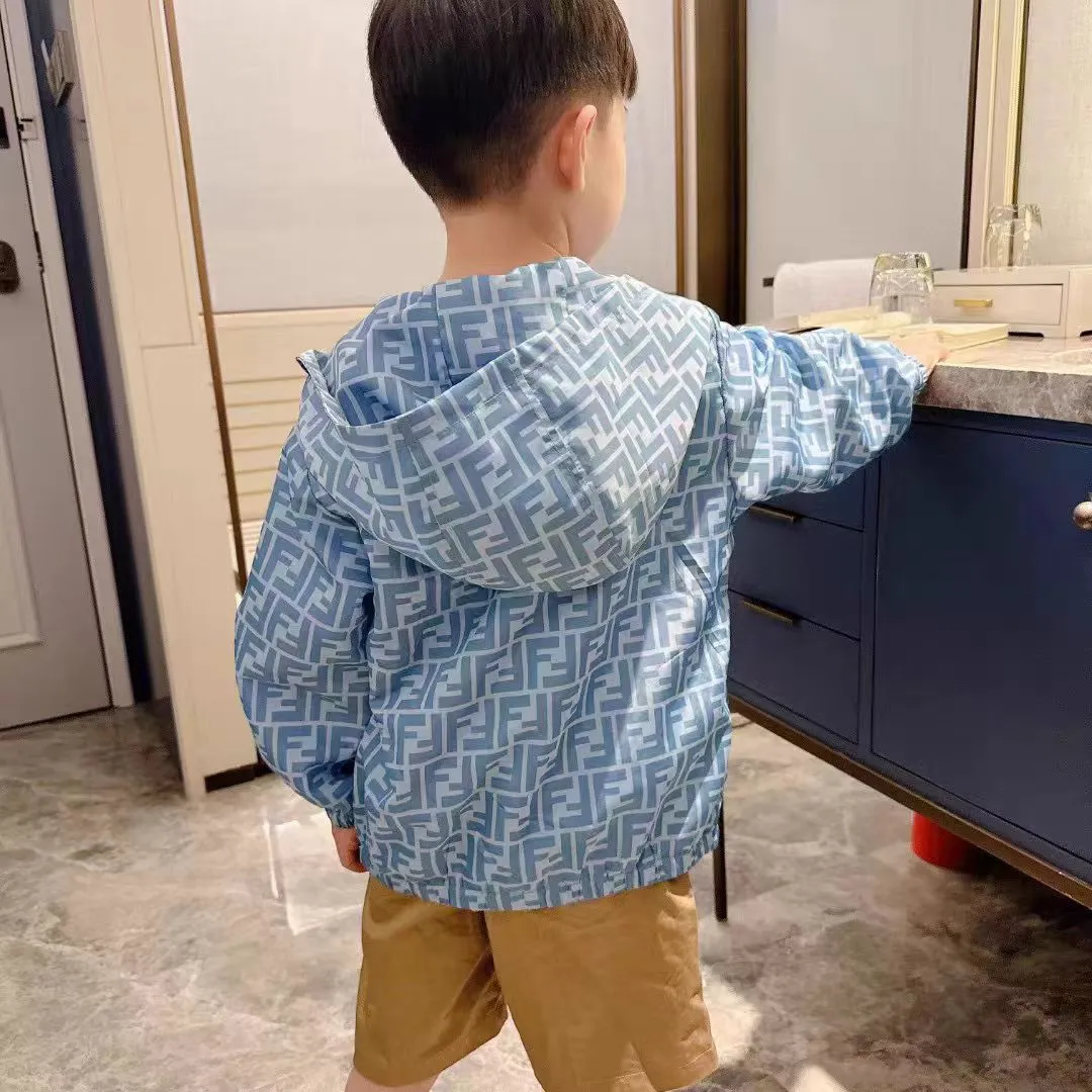 【100-150cm】絶対見逃さないで 品質満点 カジュアル 日焼け防止 男の子 アウター