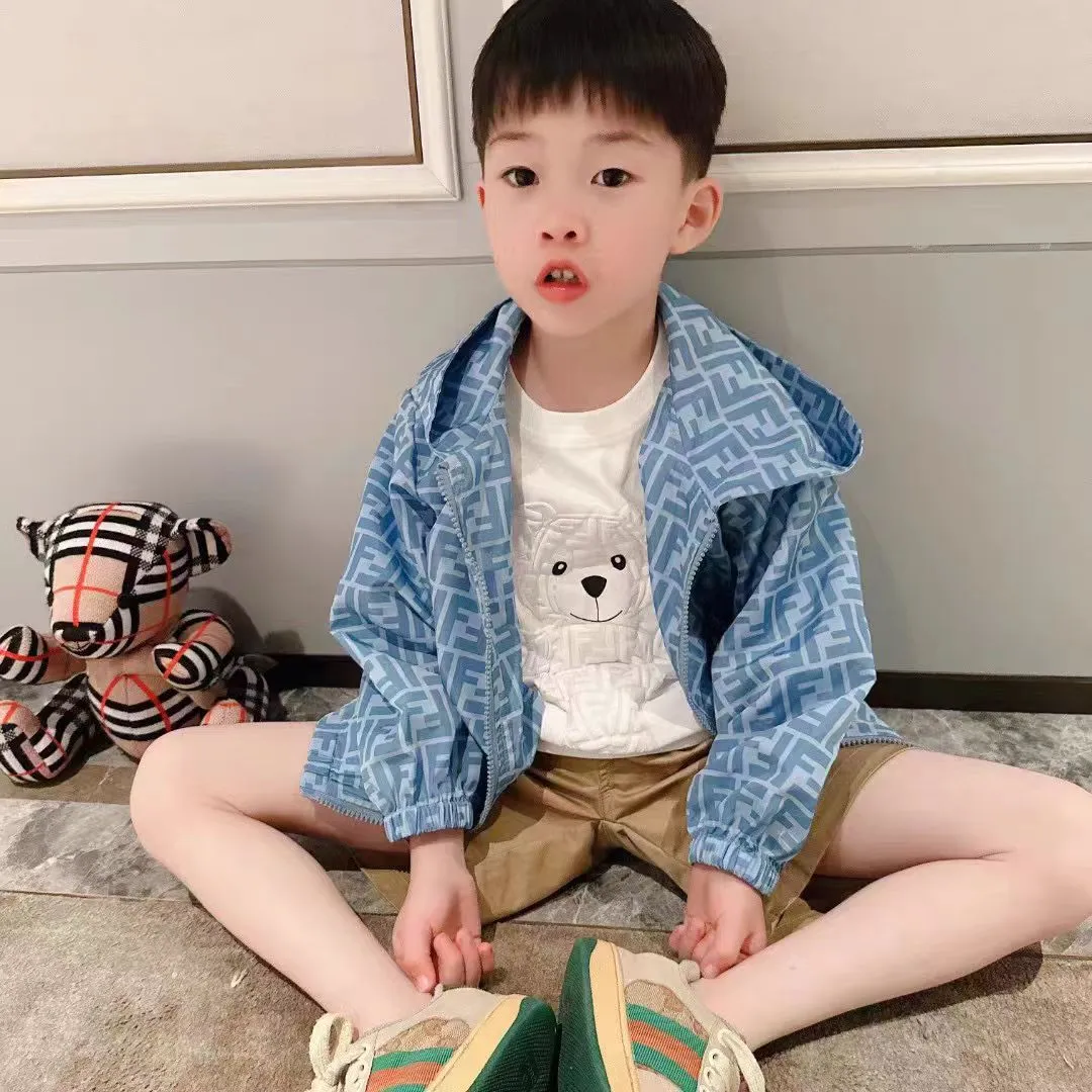 【100-150cm】絶対見逃さないで 品質満点 カジュアル 日焼け防止 男の子 アウター