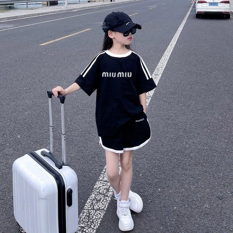 【100-150cm】毎日着たくなる 大注目 カジュアル プリント 着やすい 女の子 半袖 Ｔシャツ