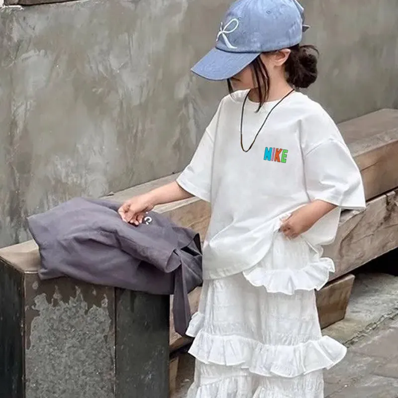 【90-160cm】おしゃれキッズ必見 売れ筋　トレンド 合わせやすい 女の子 半袖 Ｔシャツ