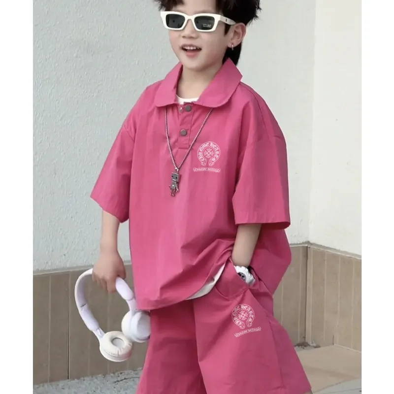 【100-150cm】二点セット 存在感抜群 大活躍 カジュアル 男の子 半袖Ｔシャツ＋ショートパンツ セットアップ