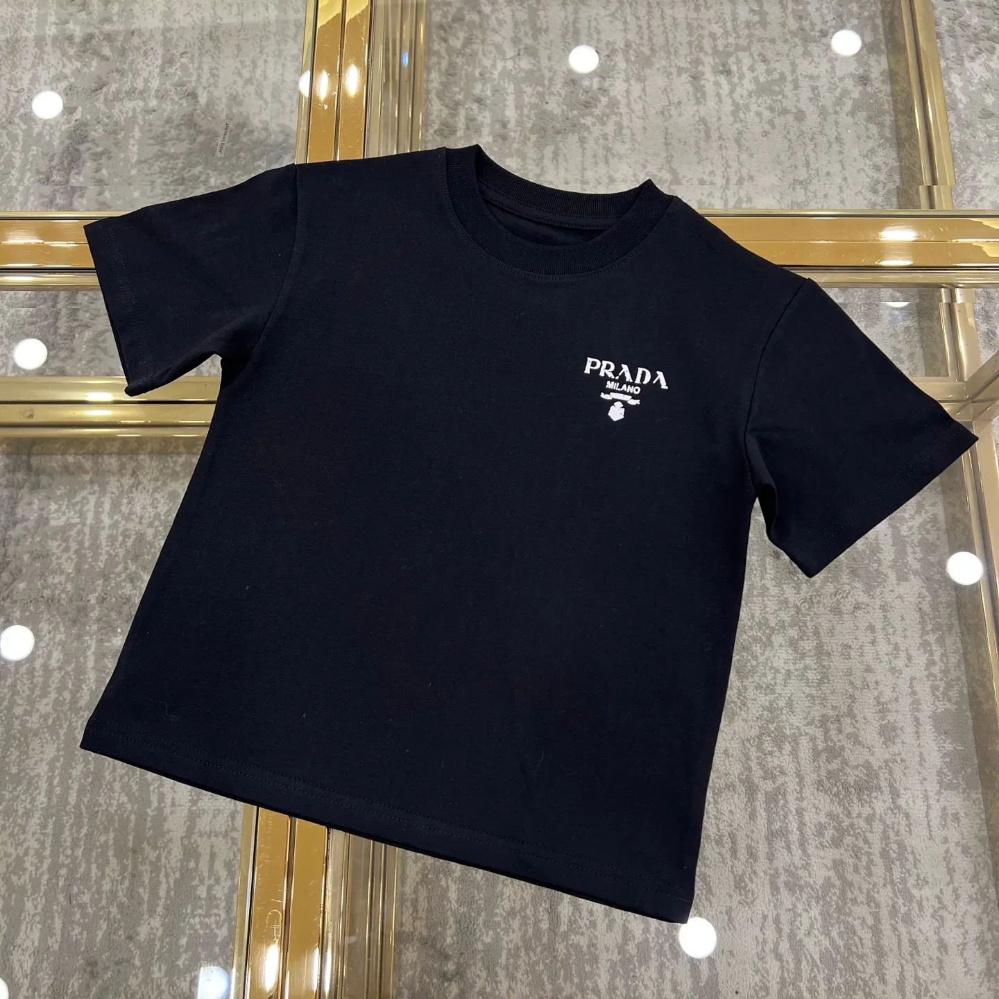 【90-160cm】絶対後悔しない 品質満点 シンプル カジュアル 合わせやすい 半袖 Ｔシャツ