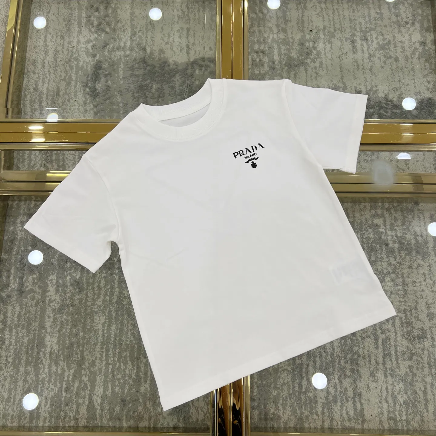 【90-160cm】絶対後悔しない 品質満点 シンプル カジュアル 合わせやすい 半袖 Ｔシャツ