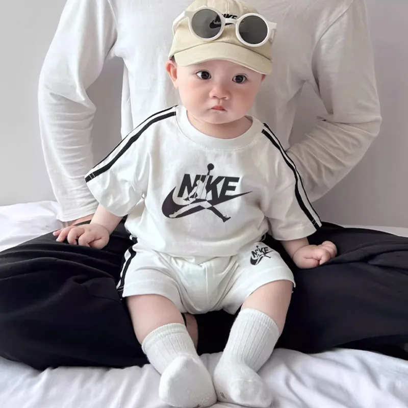 【80-160cm】二点セット 単品注文可 絶対後悔しない 爆売れ中 男の子 半袖Ｔシャツ＋ショートパンツ セットアップ
