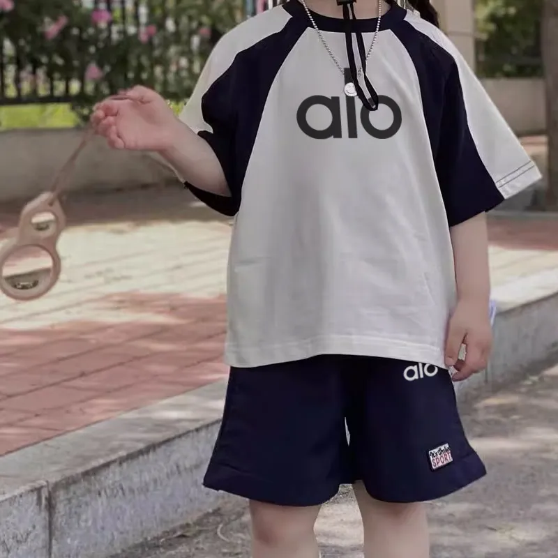 【100-150cm】二点セット 存在感抜群 爆売れ中  トレンド  半袖Ｔシャツ＋ショートパンツ セットアップ
