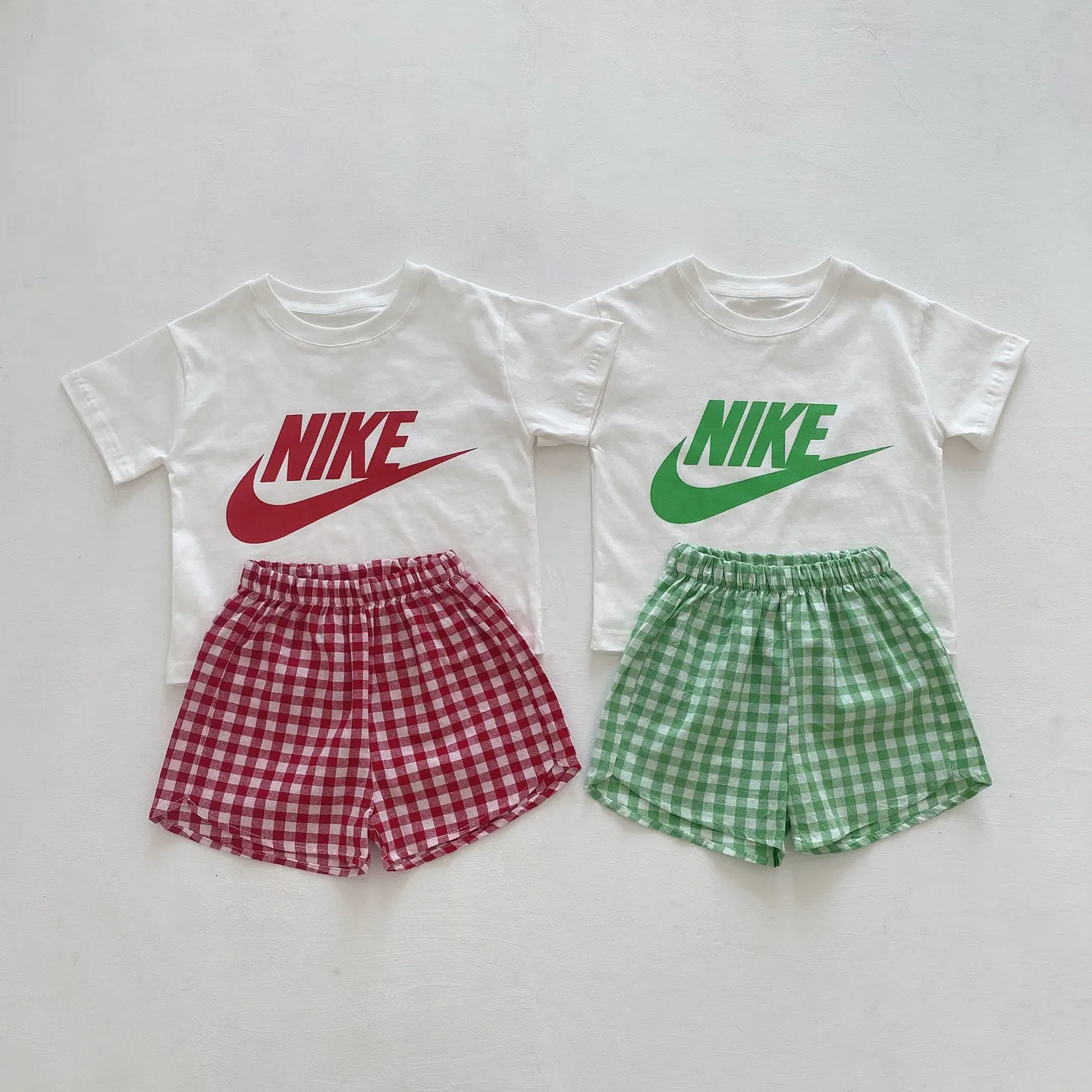 【73-100cm】二点セット 絶対欲しい 大人気 チェック柄 清新 半袖Ｔシャツ＋ショートパンツ セットアップ