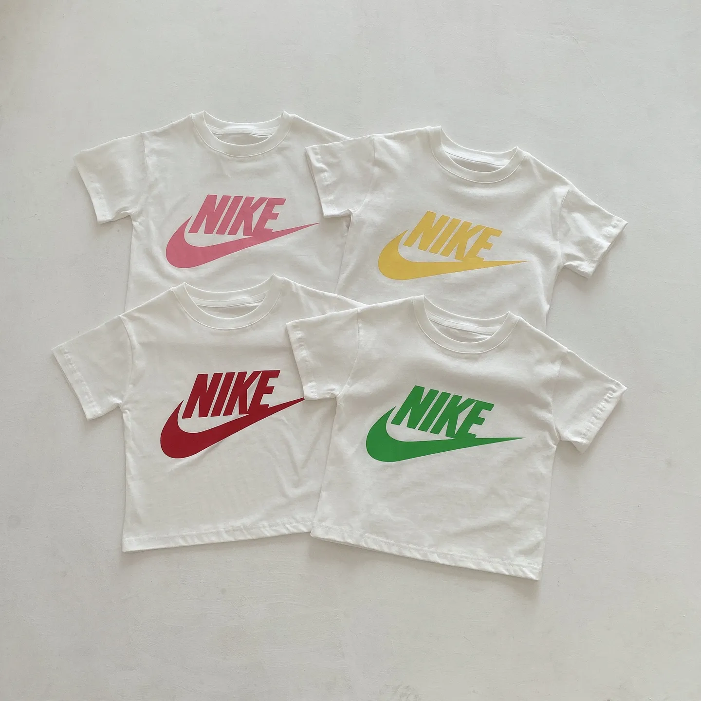【73-100cm】二点セット 絶対欲しい 大人気 チェック柄 清新 半袖Ｔシャツ＋ショートパンツ セットアップ