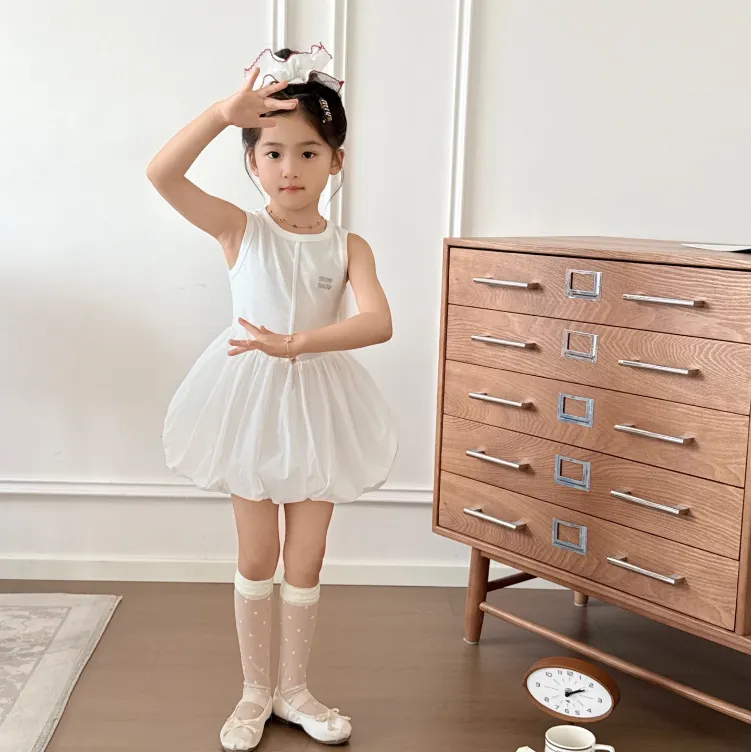 【100-160cm】おしゃれキッズ必見 きれいめ セレブリティ シンプル 女の子 ワンピース