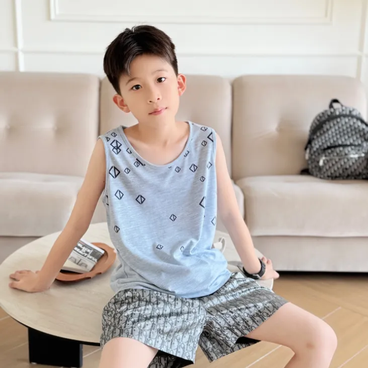 【100-160cm】人気爆発中 売れ筋 カジュアル シンプル 着やすい 男の子 タンクトップ