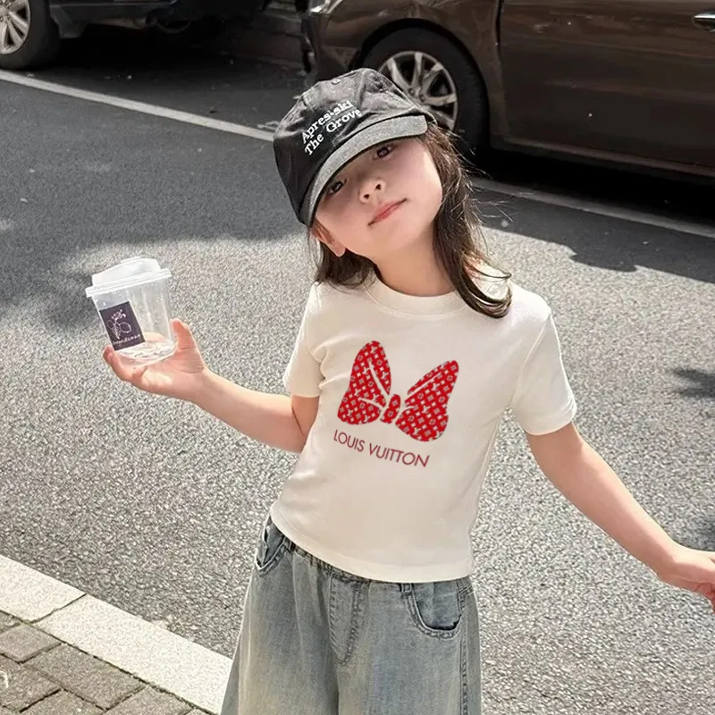 【90-150cm】好感度100％  大注目 きれいめ 合わせやすい 女の子 半袖 Ｔシャツ