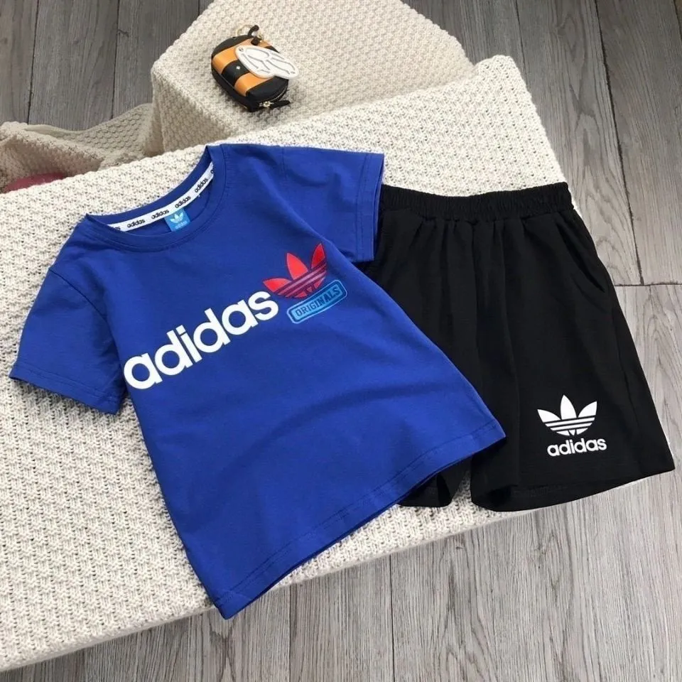 【100-160cm】二点セット よく売れる 爆売れ中 快適 通気性抜群 半袖Ｔシャツ＋ショートパンツ セット