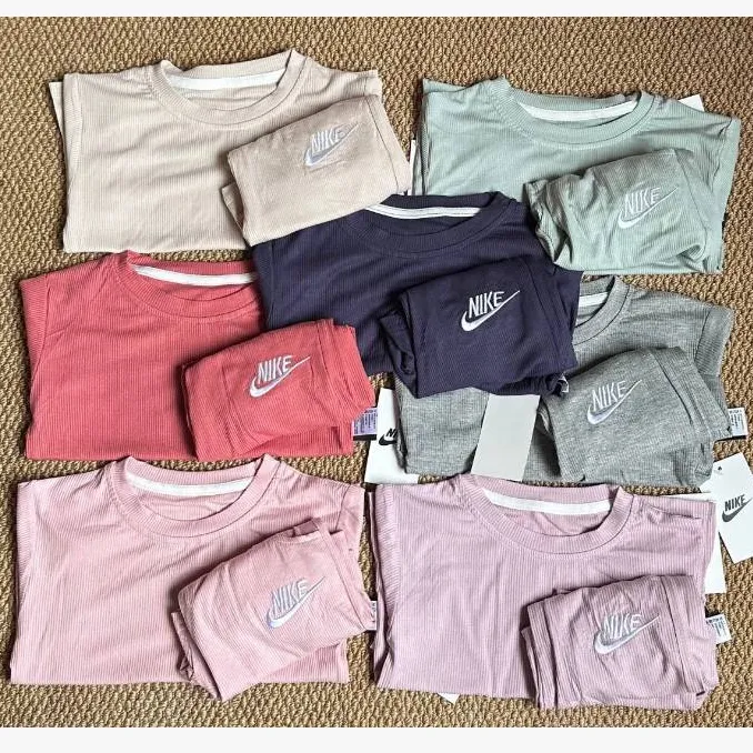 【80-130cm】二点セット 話題沸騰中 品質満点 通気性抜群 無地  半袖Ｔシャツ＋ショートパンツ セットアップ