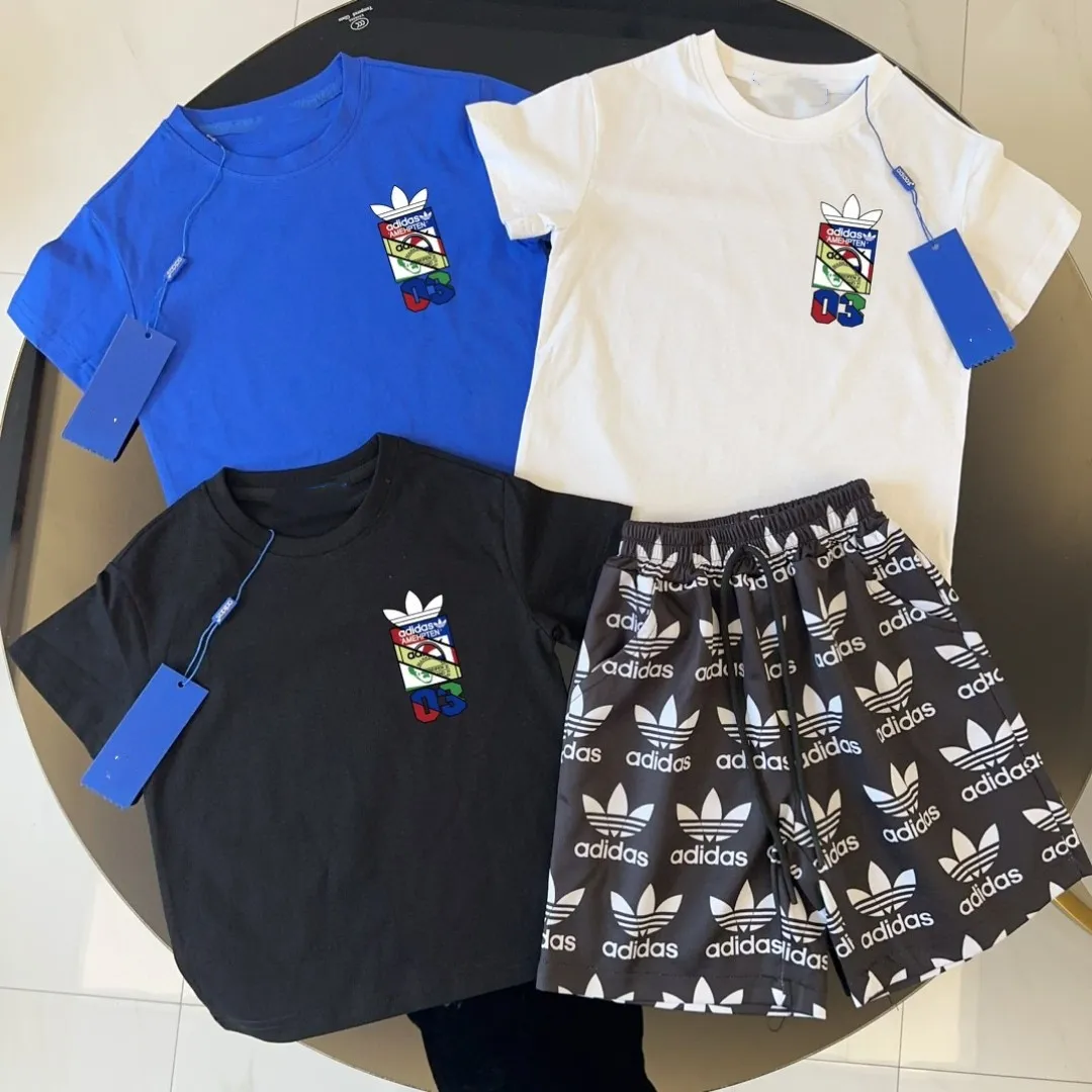 【90-160cm】人気爆発中 売れ筋 トレンド  カジュアル 柄いろいろ 半袖 Ｔシャツ